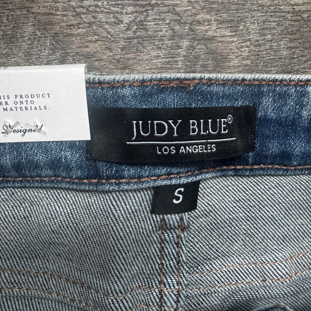 Judy Blue NEW JB150030 Bermuda Jean Shorts Size S High Waist Medium Blue Frayed - Picture 4 of 6